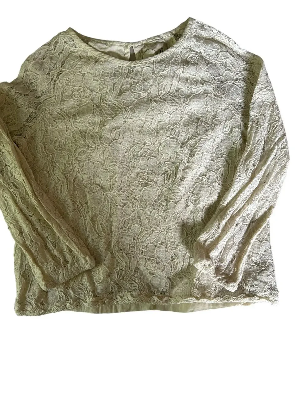 Peek Off White Lace Shirt 6-7